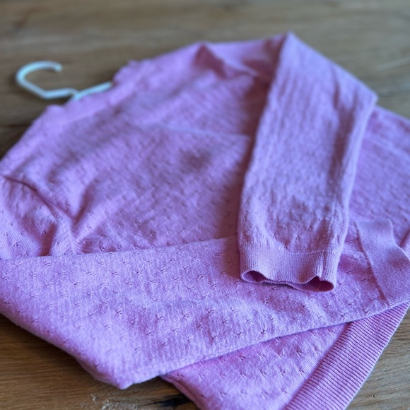 GAP. Size L (girls). Pink button up cardigan. Mint condition. - Picture 6 of 6